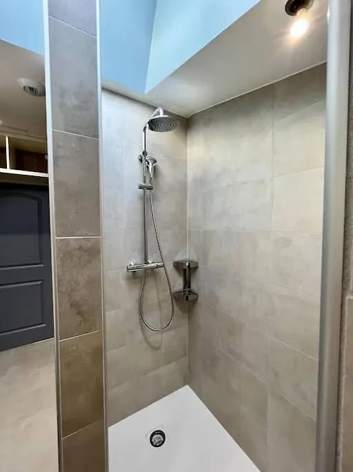 Magnifique Duplex Avec Terrasse Apartment Meyrie