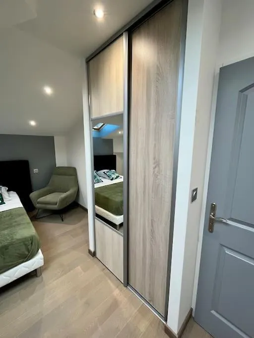 Magnifique Duplex Avec Terrasse Apartment Meyrie