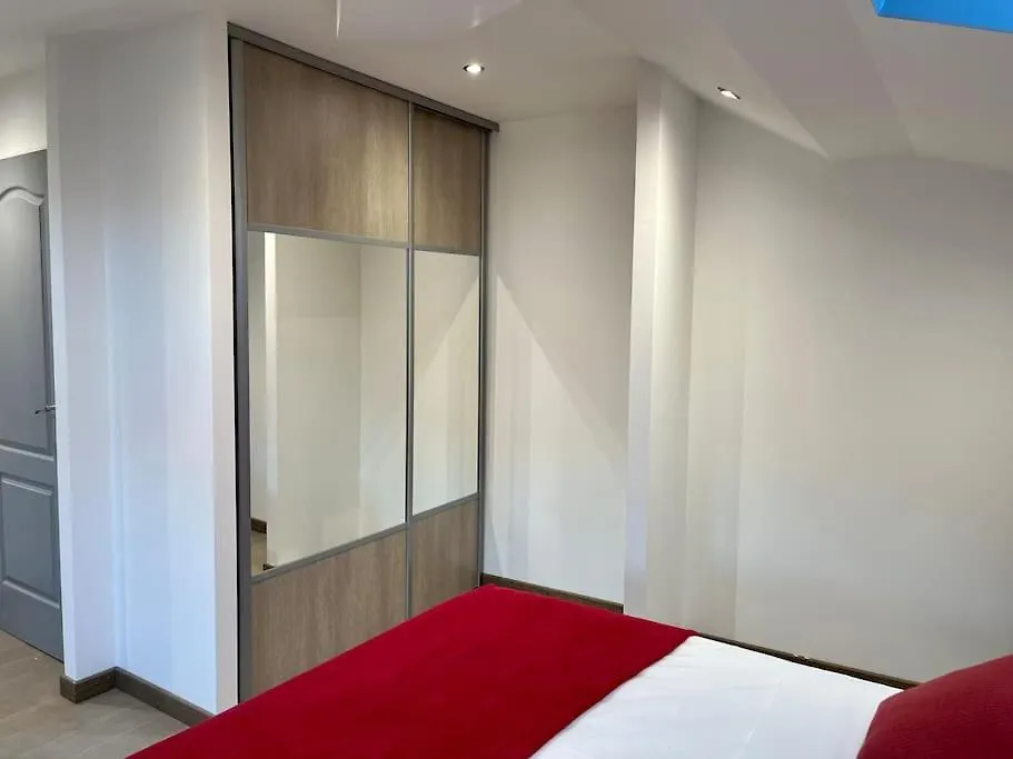 Magnifique Duplex Avec Terrasse Apartment Meyrie