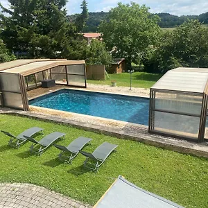 Maison 3 Chambres, 3 Sdb, Terrasse, Piscine, Vakantiehuis